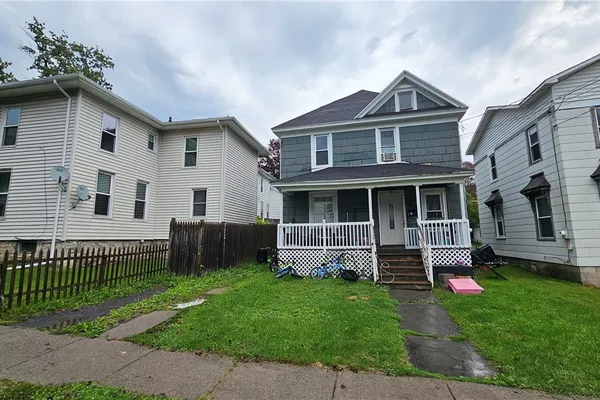 204 JANET ST
