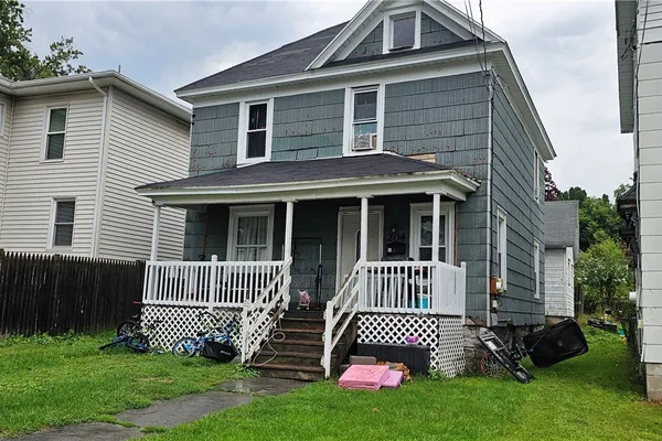 204 JANET ST