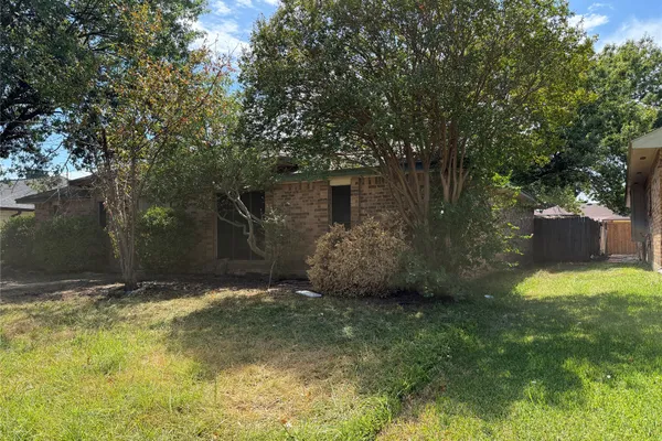 626 ROSEDOWN LN