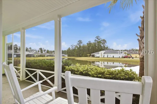 1495 SHORESIDE DR 102