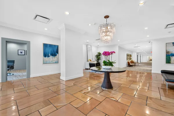 3883 TURTLE CREEK BLVD 1717