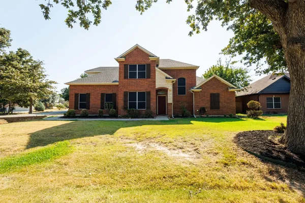 506 SPRING DR