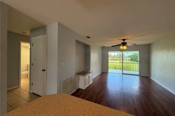 16251 DUBLIN CIR 204