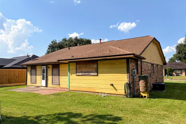11734 CROCKETT DR