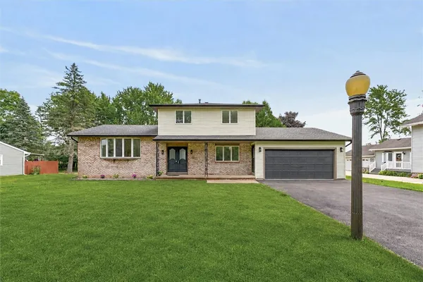 672 GILLETT RD