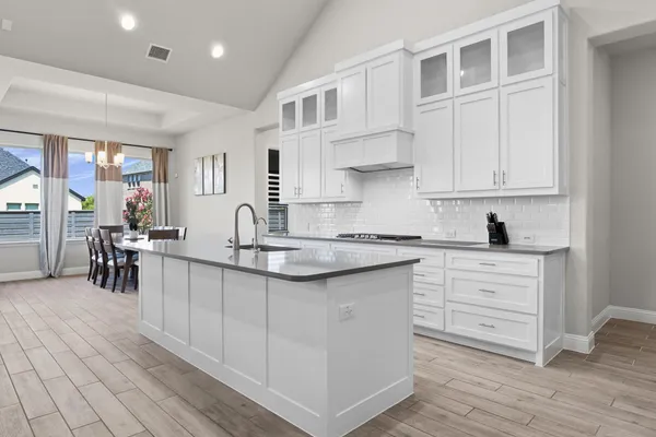 7025 CENTRAL CT