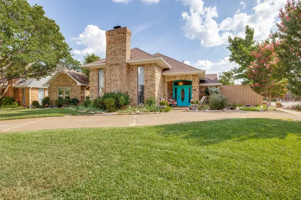 3308 MELANIE LN