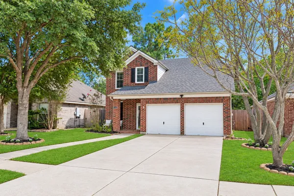 2318 COLONIAL SPRINGS LN
