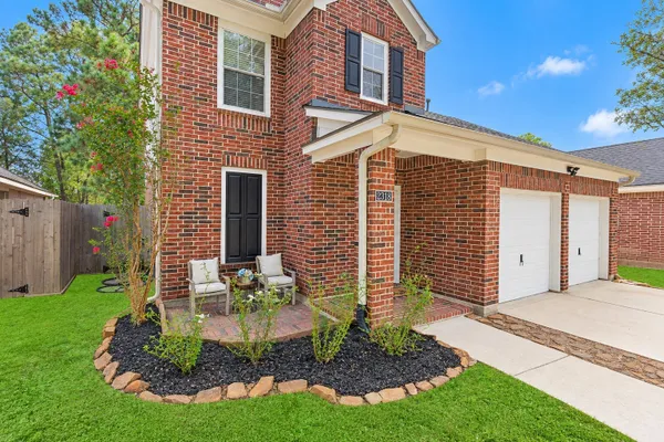 2318 COLONIAL SPRINGS LN