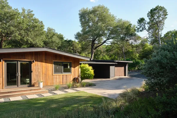 609 LAUREL VALLEY RD