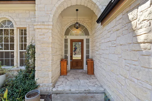 2211 SPRING HOLLOW PATH