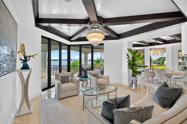1 SAILFISH RD