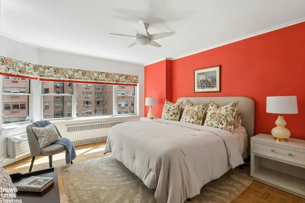 20 SUTTON PL 6B