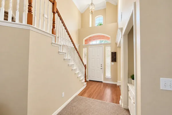10316 DONLEY DR