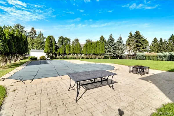 8180 DRIFTWOOD CT