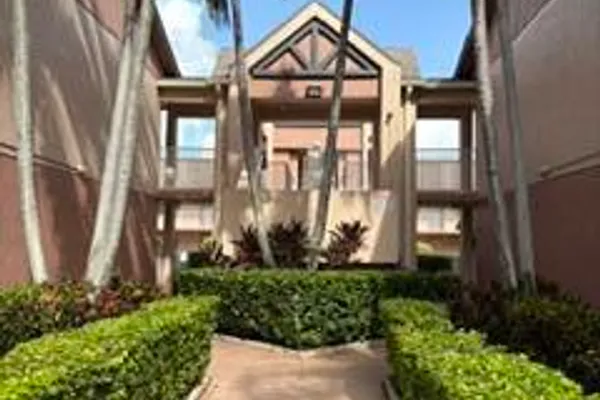 7217 S DEVON DR 105
