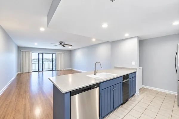 15575 MARINA DR 315C