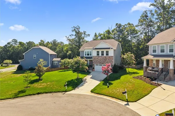 13925 COLLINGTON MEWS