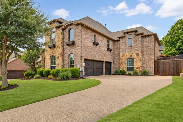 1108 NAVAJO DR
