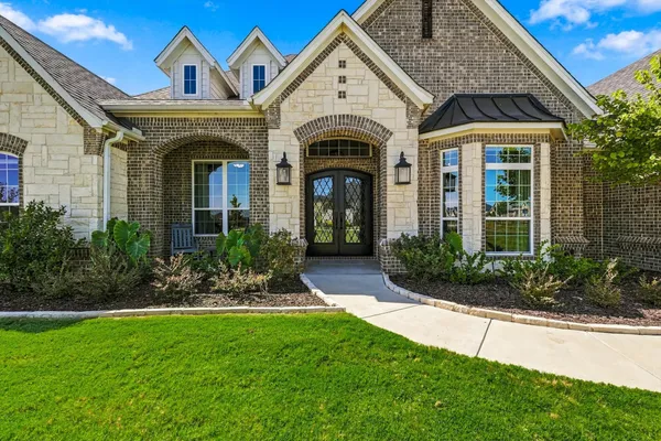 3424 STARDUST LN