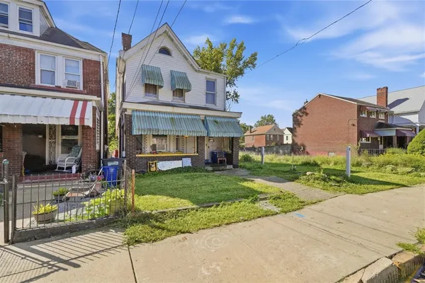 316 WINSTON ST