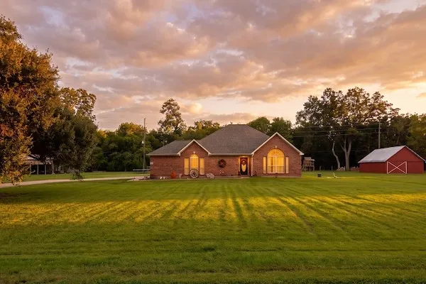 1114 WAGON RD
