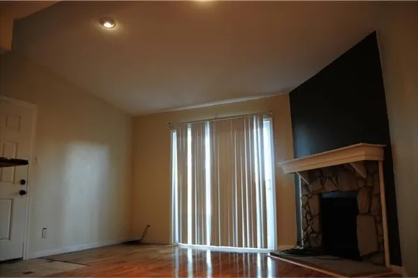 6001 REIMS RD 1202