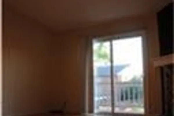 6001 REIMS RD 1202