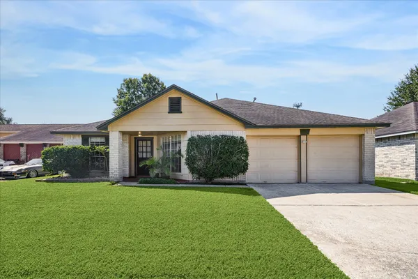 16911 SUMMER DAWN PL