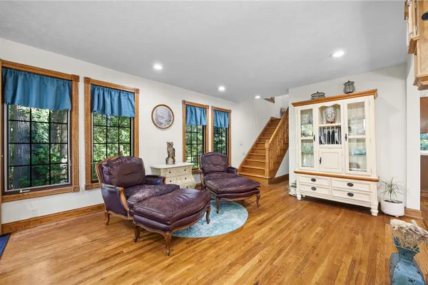 9 VIROQUA DR