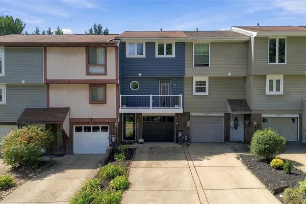 187 CRANBROOKE DR