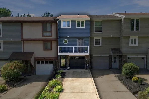 187 CRANBROOKE DR