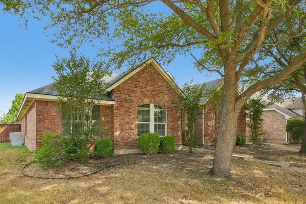 517 AZALEA DR