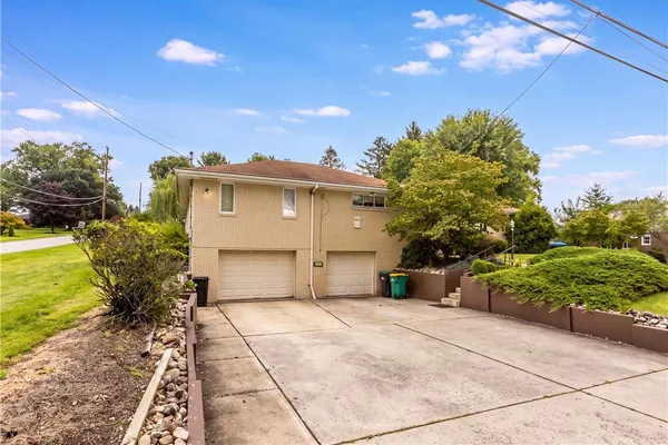 100 KECK DR