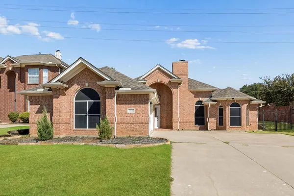 3115 SANDCASTLE TRL