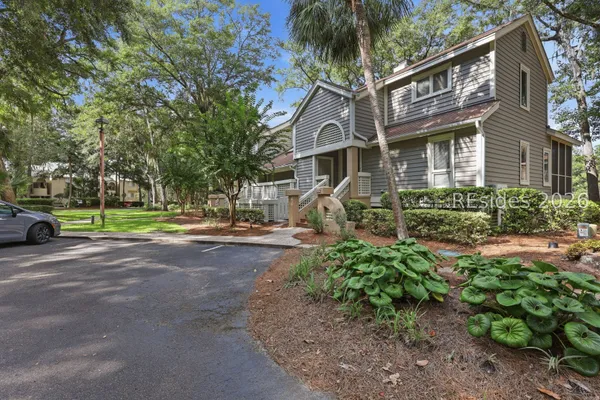 72 OCEAN LN 7650