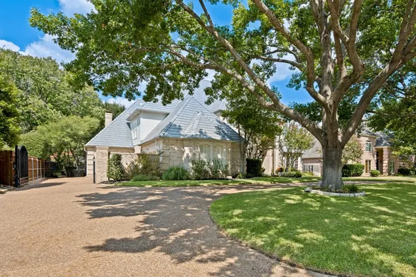 1108 CHATSWORTH CT