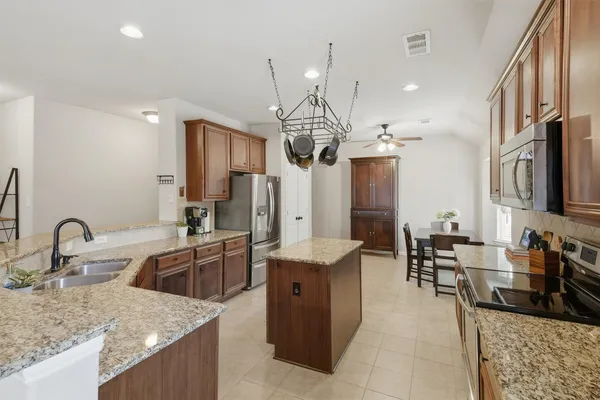 8649 RUNNING RIVER LN