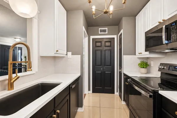 1709 SAN SEBASTIAN LN 1709