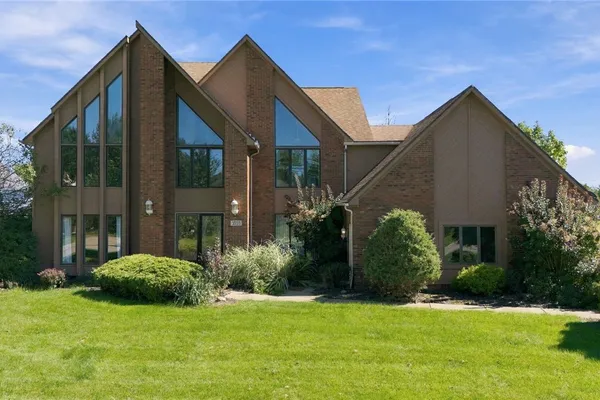 5553 HIDDEN PINES CT