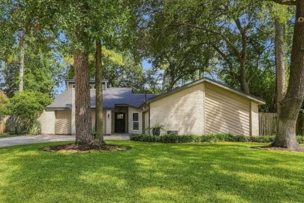 13418 HOLSTON HILLS DR