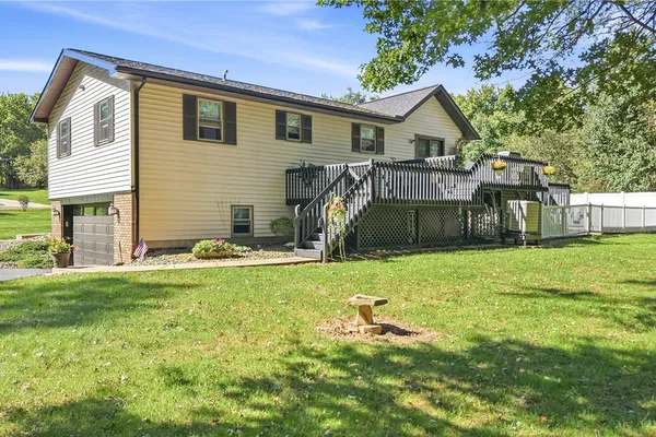 725 NIAGARA TRL