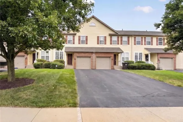 8141 CROSS CREEK CIR