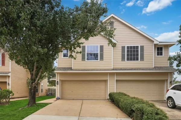 16119 SANDY PATH LN