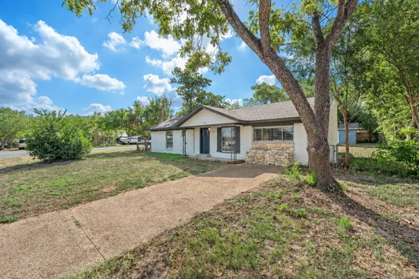 1514 LURAY DR