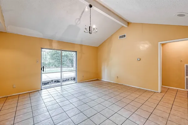 14427 CAMPDEN HILL RD