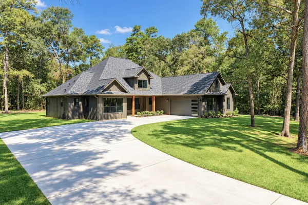 11299 BLUE HERON DR
