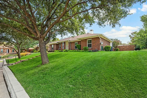 5506 CORONADO DR