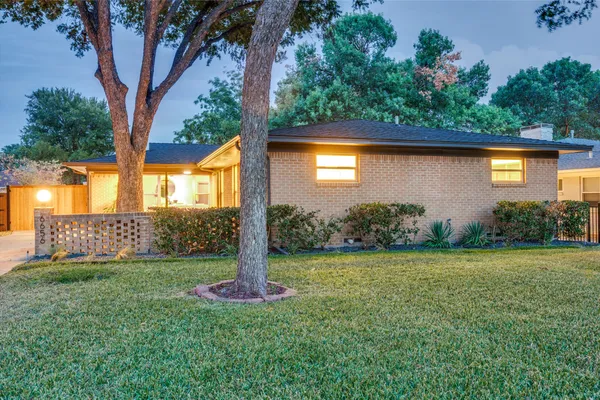 6656 SANTA ANITA DR