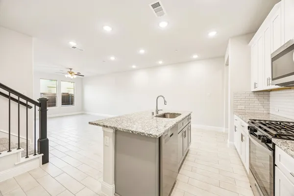 816 HEART REEF RD